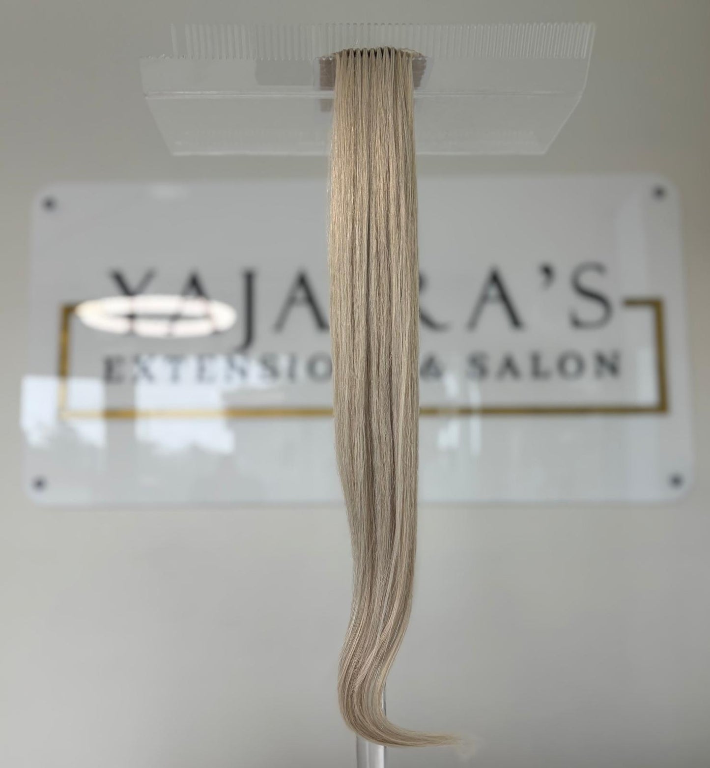 Tape-in Hair Extensions - 22" | 613 Ash